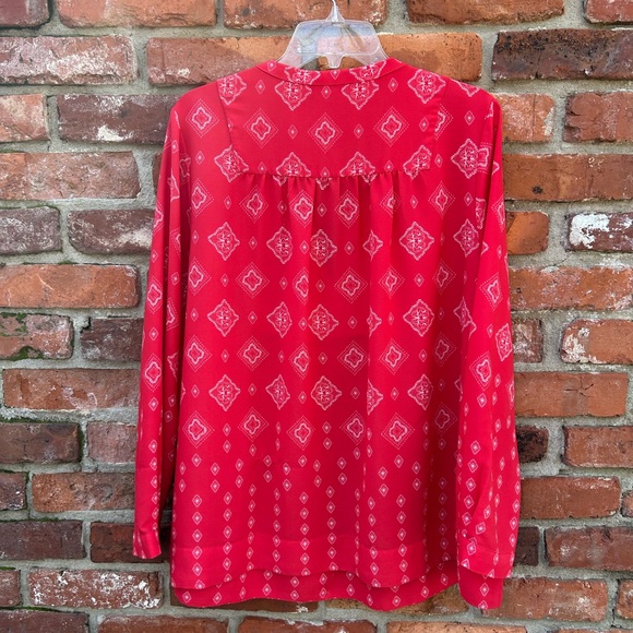 NYDJ Red Printed Pintuck Peasant Blouse  L - Picture 5 of 7